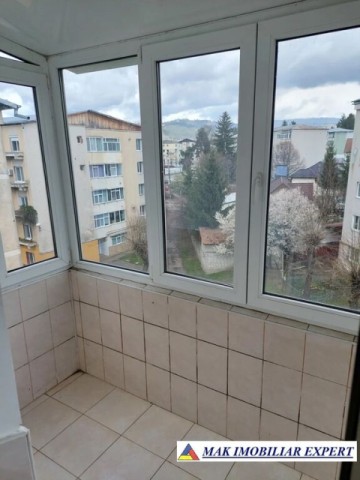 apartament-2-camere-confort-1-etaj-4-de-vanzare-in-visoi-campulung-muscel-arges-10