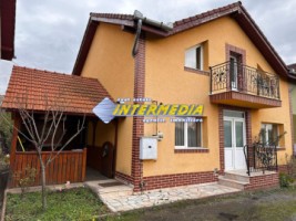 casa-2013-p1-de-vanzare-in-centru-finisata-mobilata-utilata-complet-alba-iulia-2