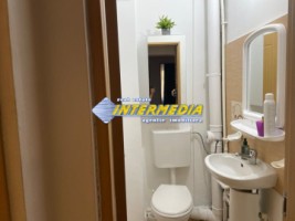 apartament-cu-4-camere-decomandat-in-alba-iulia-zona-cetate-closca-6