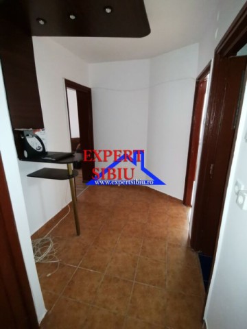 vand-apartament-2-camere-decomandatzona-terezian-7