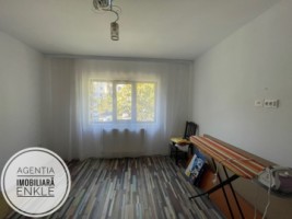 de-vanzare-apartamentul-cu-3-camere-etaj-1-zona-stejari-2