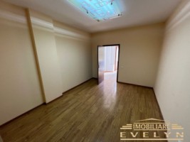 de-inchiriat-spatiu-comercial-zona-directia-muncii-pret-450-euro-1