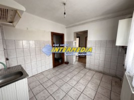 vanzare-apartament-3-camere-decomandate-alba-iulia-zona-dedeman-3