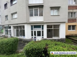 spatiu-comercial-100-mp-de-vanzare-in-campulung-muscel-arges-ideal-pentru-afaceri-locale-2