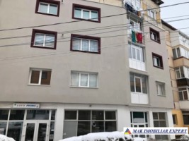 spatiu-comercial-100-mp-de-vanzare-in-campulung-muscel-arges-ideal-pentru-afaceri-locale-5