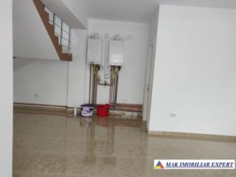 spatiu-comercial-300-mp-de-vanzare-in-centru-campulung-muscel-arges-ideal-pentru-afaceri-6