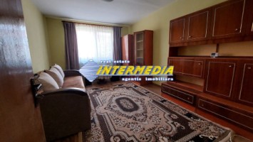 garsoniera-renovata-de-inchiriat-in-alba-iulia-zona-cetate-piata-etaj-intermediar-1