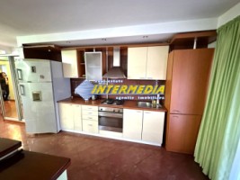 apartament-2-camere-72-mp-de-inchiriat-centru-mobilat-si-utilat-13