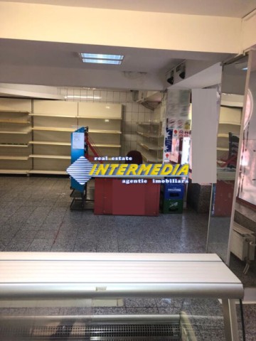 saptiu-comercial-de-inchiriat-in-suprafata-de-153-mp-4