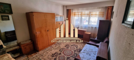 apartament-cu-3-camere-decomandate-cetate