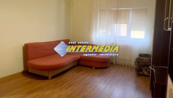 apartament-3-camere-decomandat-de-vanzare-in-cetate-etaj-3-5