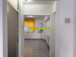 inchiriere-spatiu-comercial-la-bulevard-34-mp-cu-centrala-termopane-si-contoare-separate-alba-iulia-cetate-16