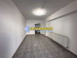 inchiriere-spatiu-comercial-la-bulevard-34-mp-cu-centrala-termopane-si-contoare-separate-alba-iulia-cetate-13