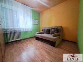 vanzare-apartament-doua-camere-in-cugir-etaj-1-2