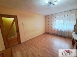 vanzare-apartament-doua-camere-in-cugir-etaj-1-1