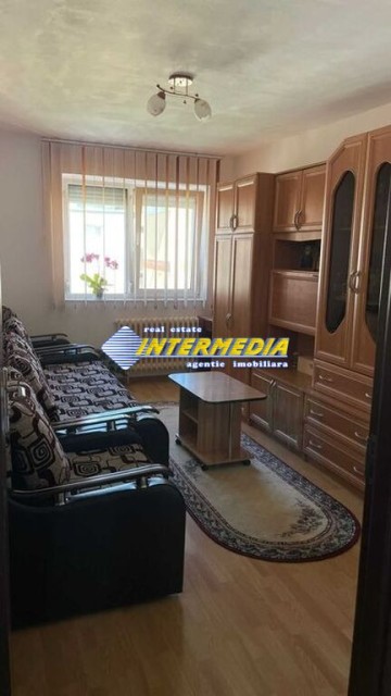 apartament-cu-2-camere-de-vanzare-in-cetate-mobilat-finisat-complet-2