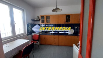 apartament-cu-2-camere-de-inchiriat-la-casa-zona-cetate-9