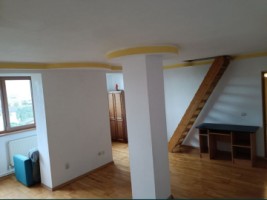 de-vanzare-apartament-cu-3-camere-decomandat-plus-mansarda