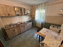 apartament-3-camere-etaj-1-zona-parcul-curcubeului-pacea-pret-68000-euro-negociabil-7