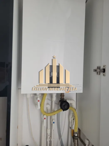 vand-apartament-renovat-in-zona-centru