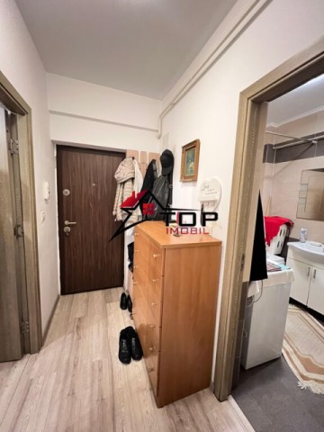 apartament-1-camera-etaj-1-bloc-nou-platou-galata-2