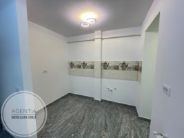 de-vanzare-apartament-cu-2-camere-etaj-2-4