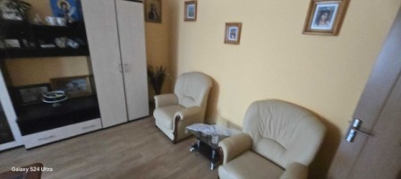 de-vanzare-apartament-cu-cu-4-camere-decomandat-etaj-1-1