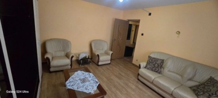 de-vanzare-apartament-cu-cu-4-camere-decomandat-etaj-1-3