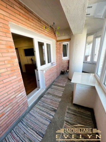 apartament-2-camere-tip-decomandat-zona-piata-mare-pret-64000-euro-negociabil-4