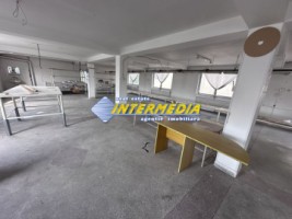 spatiu-comercial-de-inchiriat-250-patrati-in-centru-5