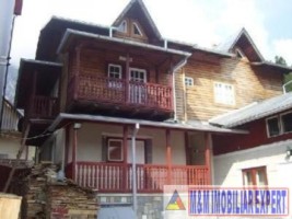 vila-cu-36-camere-si-teren-de-1066-mp-de-vanzare-in-busteni-prahova-ideala-pentru-investitii-turistice-2