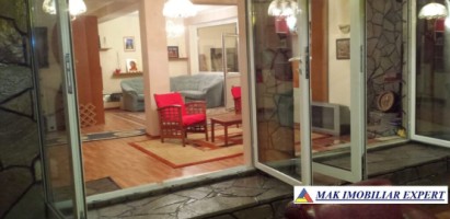 inchiriata-01012029-pensiune-cu-13-camere-si-teren-de-3840-mp-de-vinzare-in-valea-doftanei-prahova-2