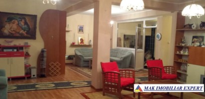 inchiriata-01012029-pensiune-cu-13-camere-si-teren-de-3840-mp-de-vinzare-in-valea-doftanei-prahova-1