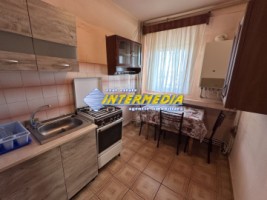 apartament-de-inchiriat-56mp-in-cetate-renovat-10