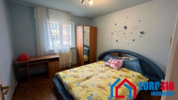 apartament-3-camere-decomandat-de-vanzare-in-sibiu-zona-strand-ideal-familie-sau-investitte