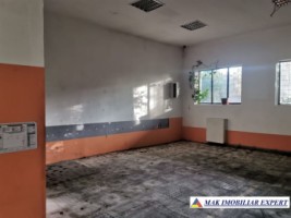 spatiu-comercial-complex-de-600-mp-de-inchiriat-cu-cladire-adiacenta-oportunitate-in-campulung-muscel-arges-9