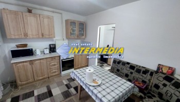 apartament-2-camere-situat-in-cetate-1