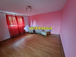 teren-intravilan-cu-cabana-de-vanzare-in-alba-iulia-zona-arex