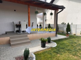 casa-duplex-sppe-cu-balcon-terasa-teren-imprejmuit-finisata-utilata-mobilata-complet-lux-alba-iulia-cetate-14