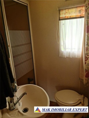 casa-cu-2-3-camere-si-teren-de-1230-mp-de-vanzare-in-bradulet-arges-8