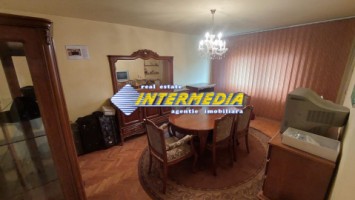 apartament-cu-3-camere-de-vanzare-in-zona-tolstoi-etaj-intermediar-alba-iulia-2