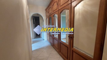 apartament-cu-3-camere-de-vanzare-in-zona-tolstoi-etaj-intermediar-alba-iulia-5