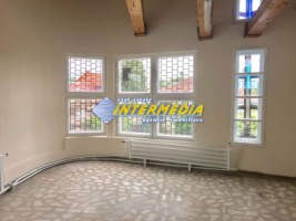 spatiu-de-inchiriat-30-mp-cetate-zona-hcc-pretabil-birouri-cabinet-medical-magazin-2