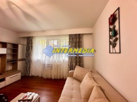 inchiriere-apartament-2-camere-cu-bucatarie-mare-cetate-closca-mobilat-si-utilat-complet