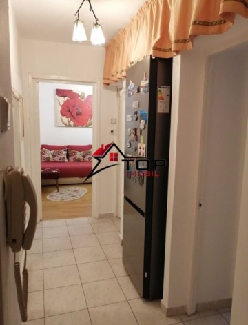 apartament-2-camere-etajul-2-zona-alexandru-cel-bun-5