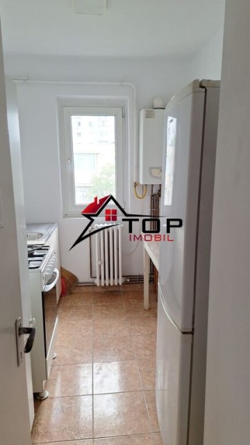 apartament-2-camere-alexandru-cel-bun-0