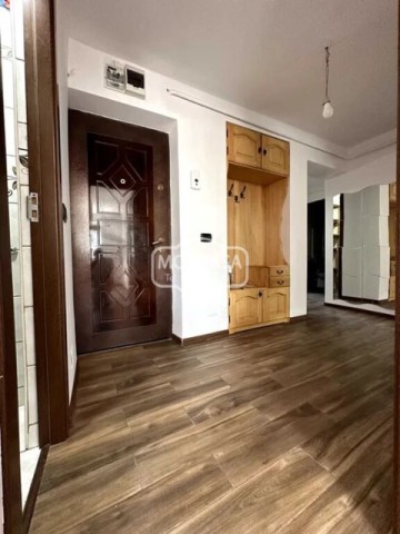 apartament-4-camere-cu-imbunatatiri-zona-ghe-avramescu-1