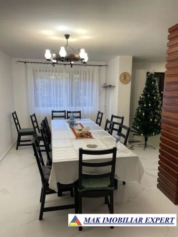 vila-7-camere-de-vanzare-cu-teren-de-1300-mp-in-valea-cheii-dambovicioara-arges-ideala-pentru-pensiune-sau-casa-de-vacanta-4
