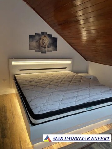 vila-7-camere-de-vanzare-cu-teren-de-1300-mp-in-valea-cheii-dambovicioara-arges-ideala-pentru-pensiune-sau-casa-de-vacanta-6