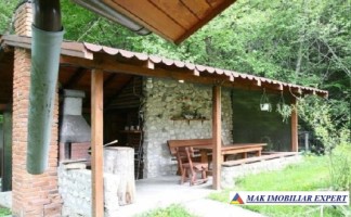 vila-7-camere-de-vanzare-cu-teren-de-1300-mp-in-valea-cheii-dambovicioara-arges-ideala-pentru-pensiune-sau-casa-de-vacanta-9